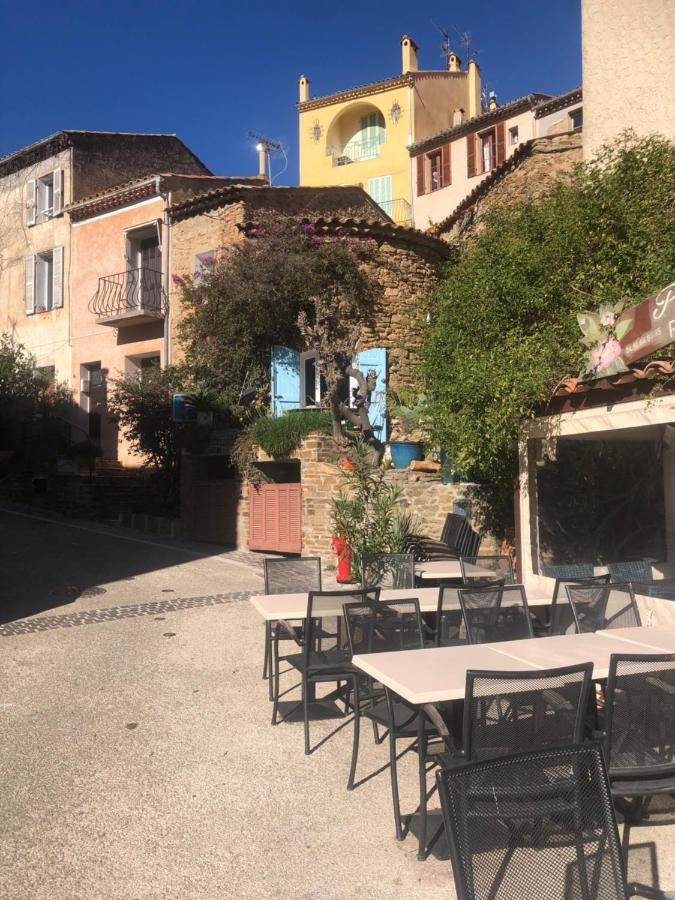 Maison De Vacances Medievale Bormes-Les-Mimosas Village Zewnętrze zdjęcie