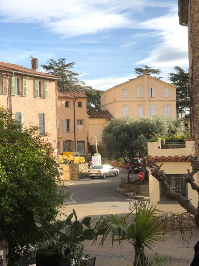 Maison De Vacances Medievale Bormes-Les-Mimosas Village Zewnętrze zdjęcie